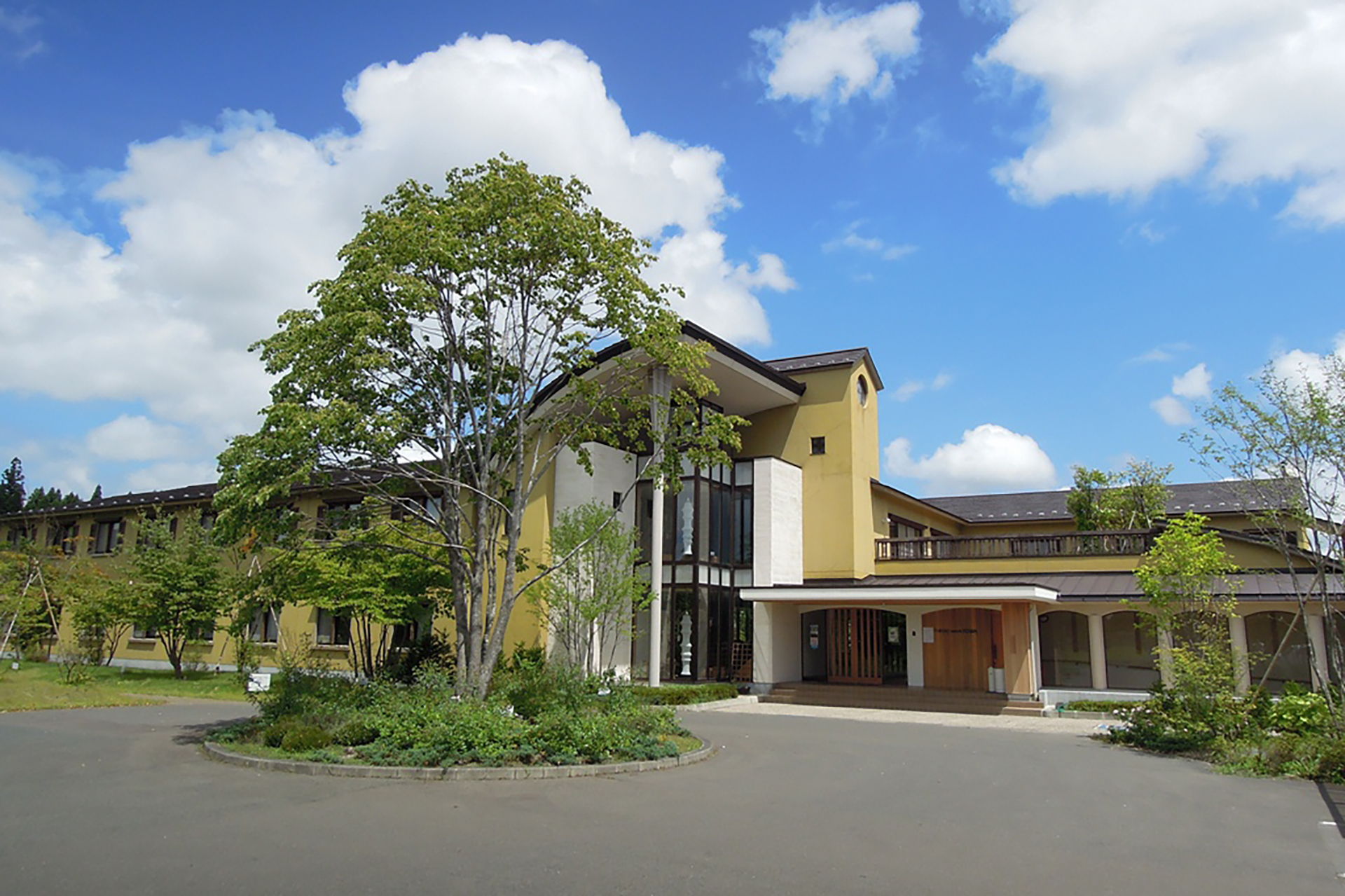 FOLKLORO饭店 花巻东和